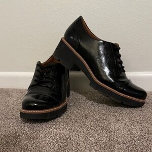 Naturalizer Cabaret Lug Derby Oxford, Women’s